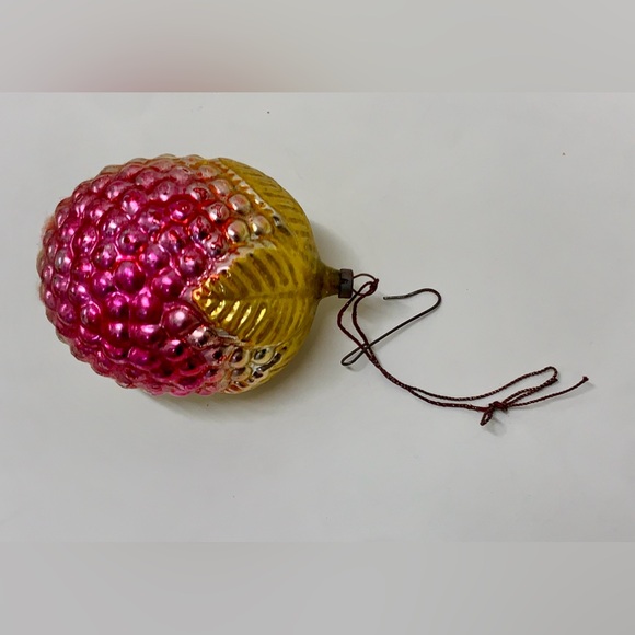 Antique Mercury Glass Pink Yellow Figural Berry Fruit Christmas Tree Ornament - Picture 16 of 16
